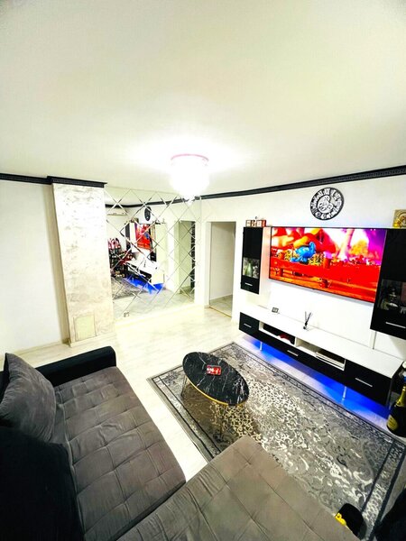 Gara de Nord apartament cu 2 camere de vanzare - Dinicu Golescu